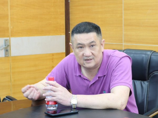 成功机床周董_副本.jpg